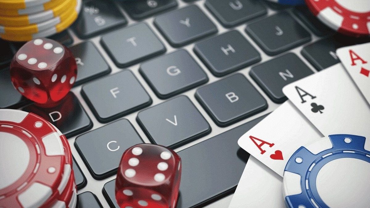 Royal x Casino پر آن لائن سلاٹس کے بارے میں